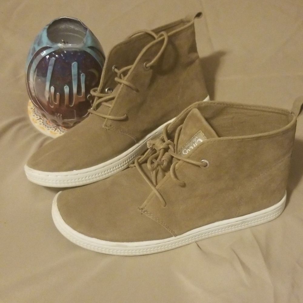 Women's booties